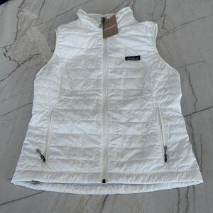 Patagonia Women's Ivory Quilted Vest